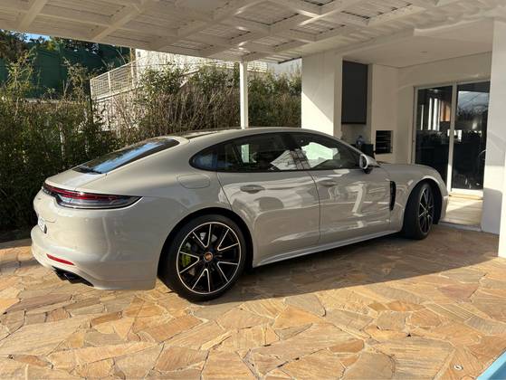PORSCHE PANAMERA 2.9 V6 E-HYBRID 4 PDK PORSCHE PANAMERA 2.9 V6 E-HYBRID 4 PDK